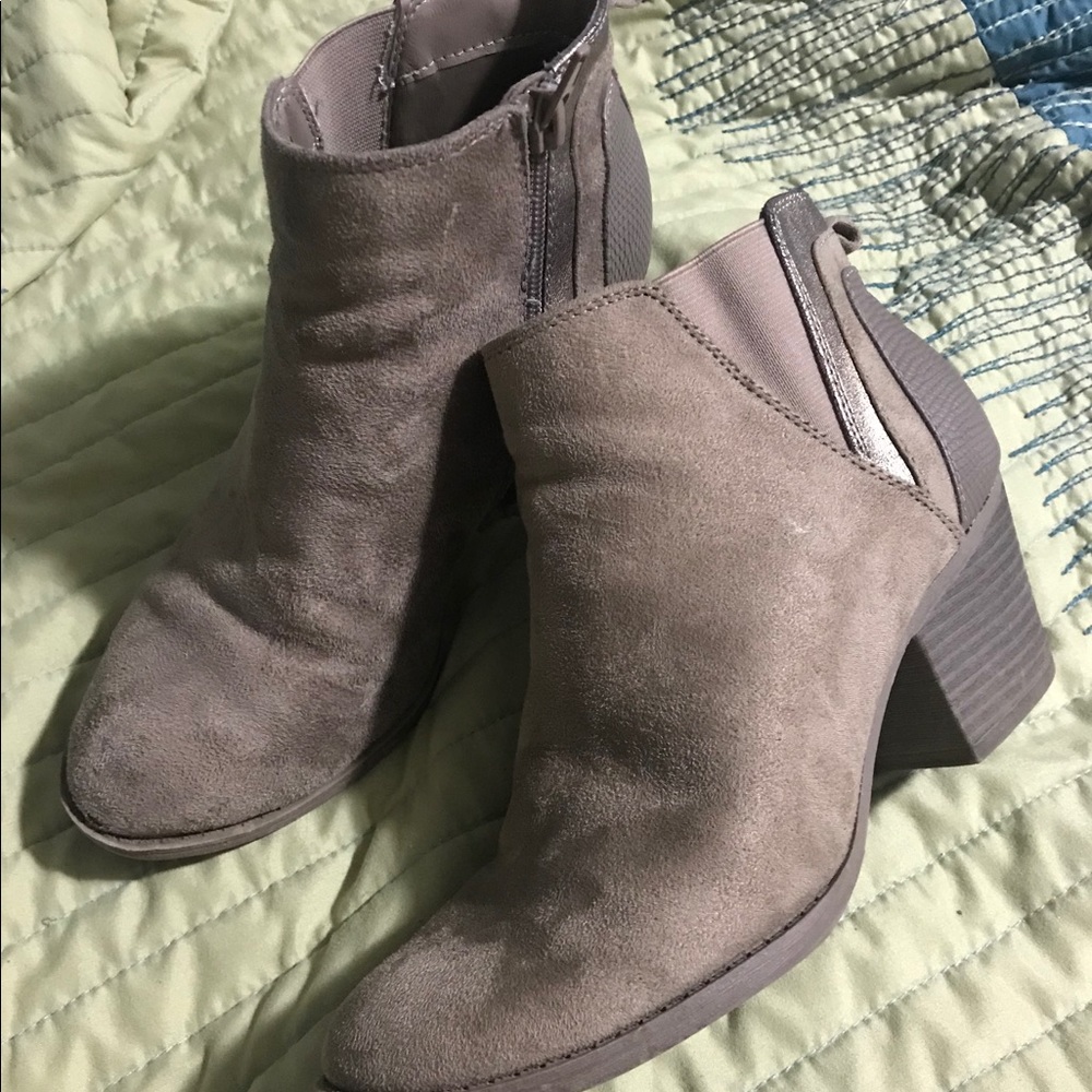 Faded Glory Booties